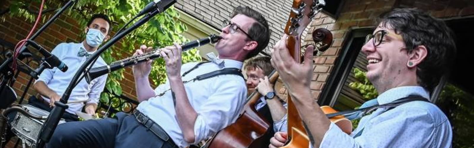 Swingin' n Shakin' with Whirlybirds - FREE Happening Hour Show
