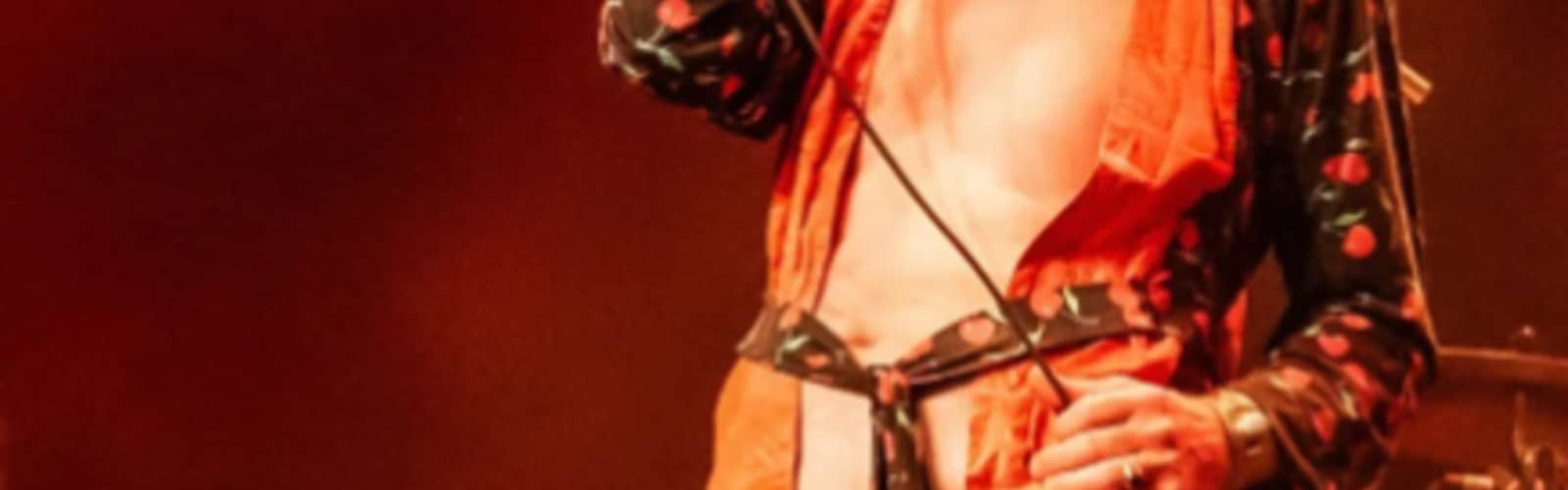 Zoso: The Ultimate Led Zeppelin Experience with Neil Zaza