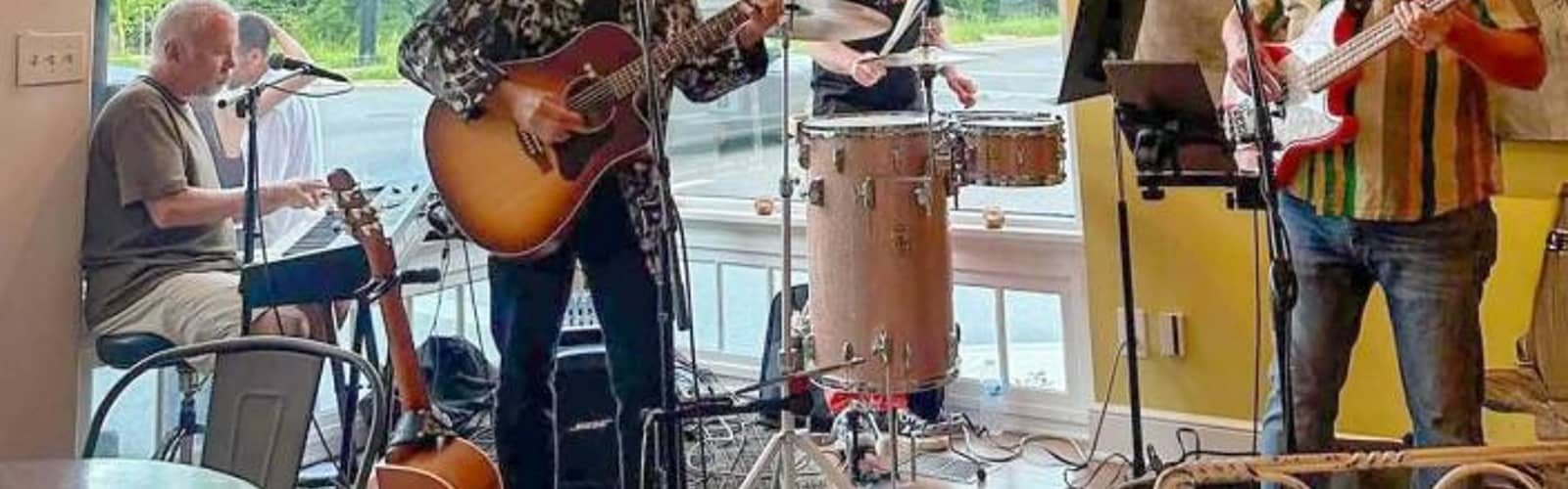 Jeff Tobin and the 1099s with The Everlasting Happiness