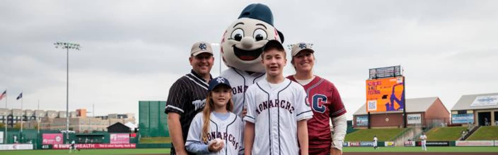 Kansas City Monarchs vs. Winnipeg Goldeyes