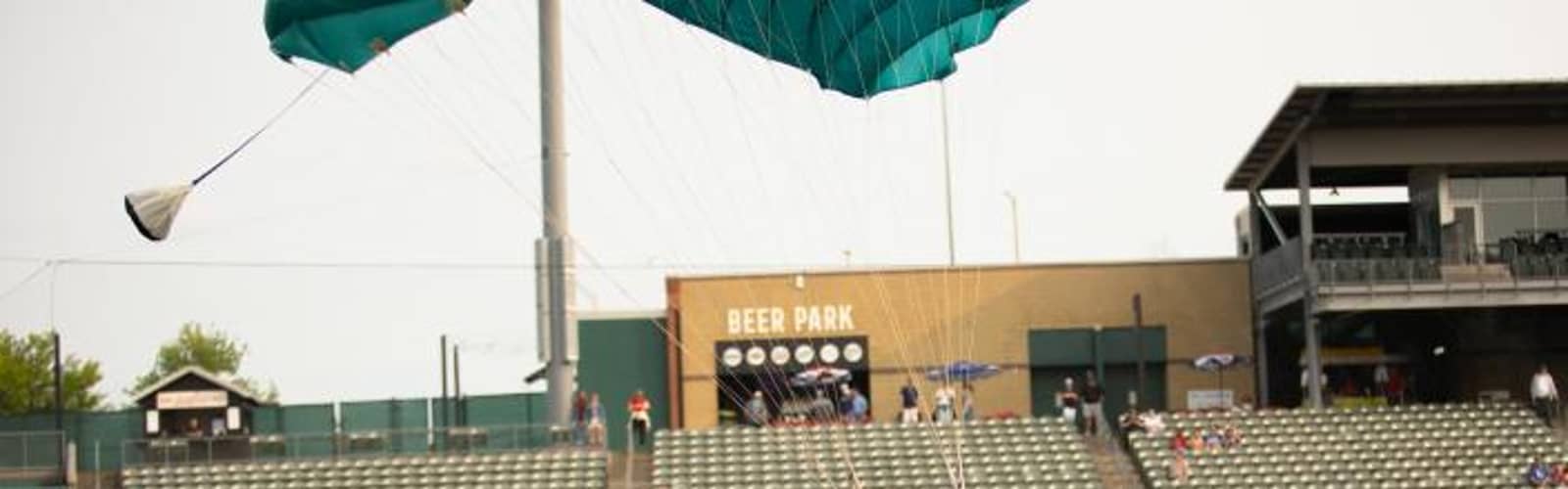 Kansas City Monarchs vs. Sioux Falls Canaries