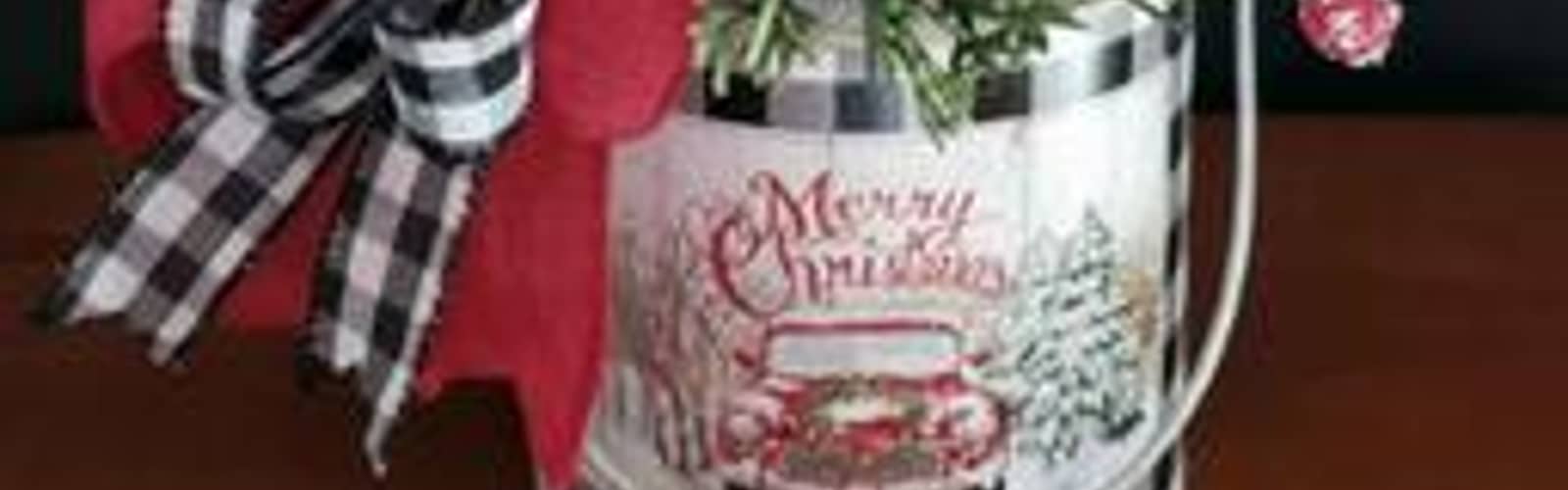 October 25th- Christmas Centerpiece