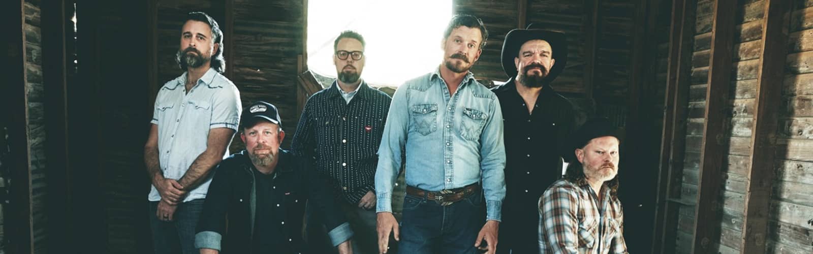 Turnpike Troubadours at Ascend Amphitheater