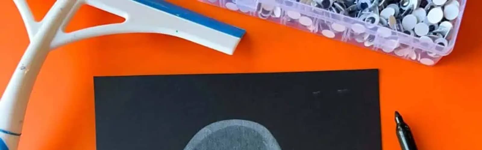 Spooky Halloween Art at Brentwood Library