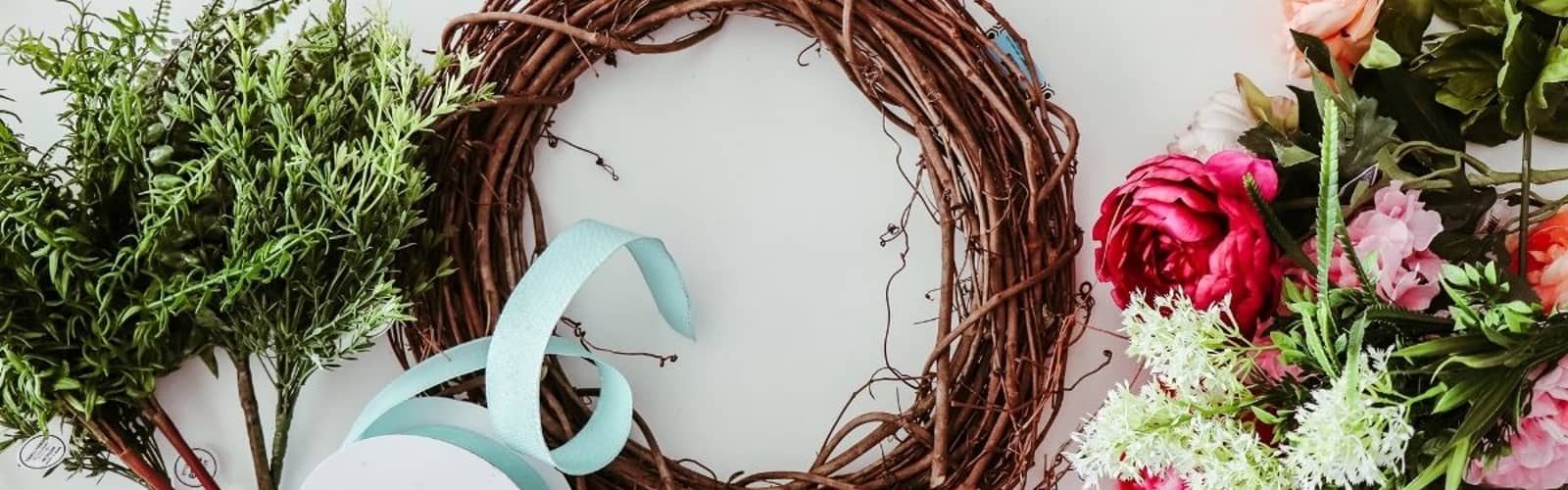 Coffee and Crafts: Natural Grapevine Wreaths
