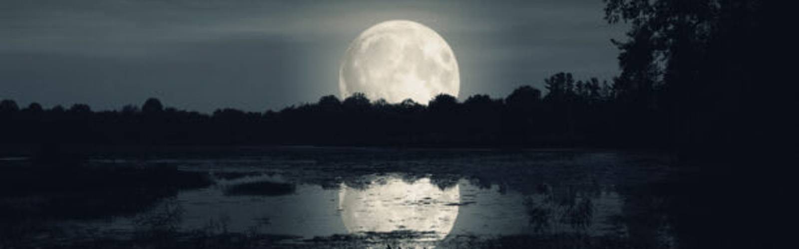Full “Frost Supermoon” Night Hike