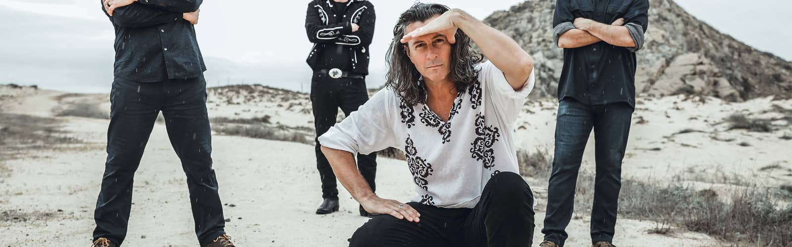 Roger Clyne & The Peacemakers