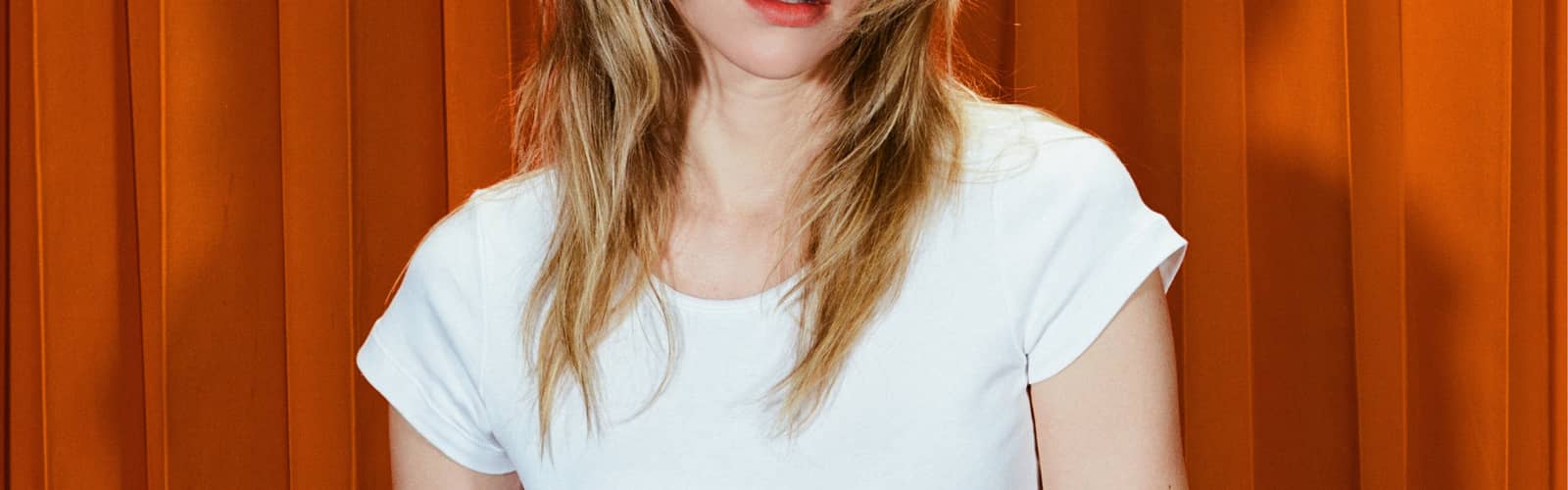 Suki Waterhouse: The Loveland Tour