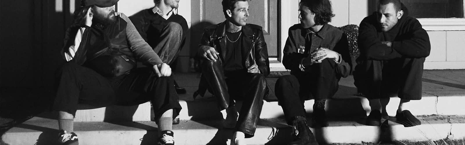 The Neighbourhood: THE WOURLD TOUR