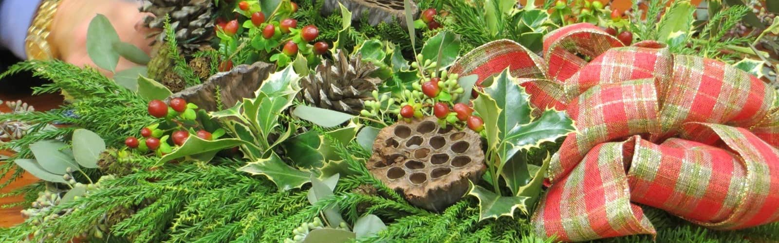 Holiday Wreath Workshop, Dec morning