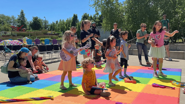 Free Family Day: Kid Dance Party