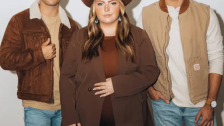 Brett Young with DEK of Hearts