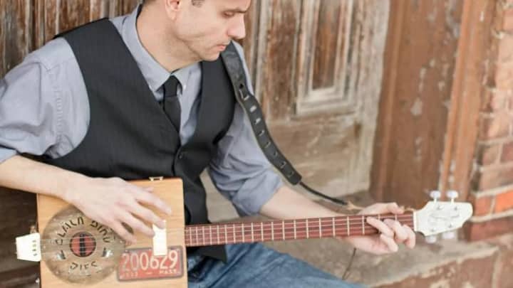 Blues & Beyond: Cigar Box Scott - FREE Happening Hour Show