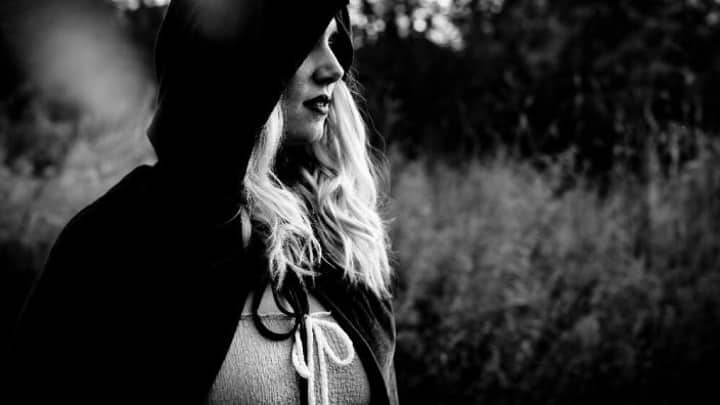 Wolf Country - Women Running The Show - FREE Happening Hour Show