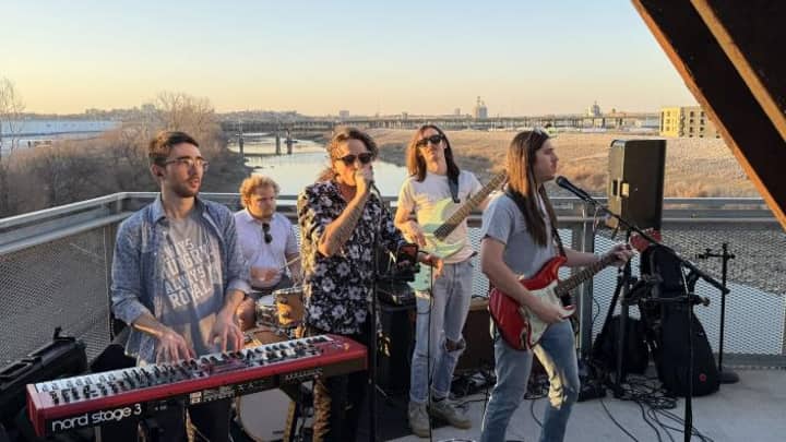 Rock Island Live Music