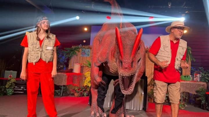 Dinosaur Dimensions: Expedition!