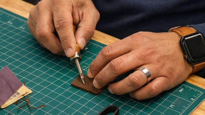 Intro to Leatherworking: Craft Your Own Leather Goods