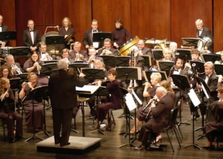 College/Community Symphony Band “Passing the Baton” Concert