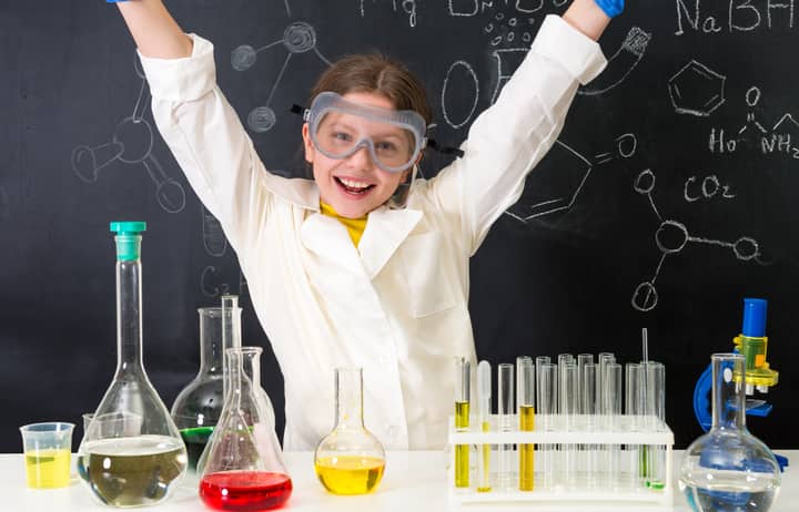Spooky Science & Glow Slime with Mr. Bond’s Science Guys