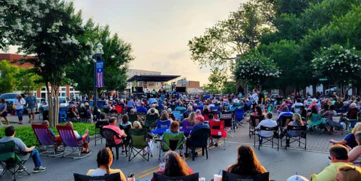 Friday Night LIVE Concerts in Murfreesboro