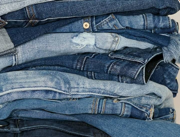 “Ab”solute Confidence Denim Pop-Up