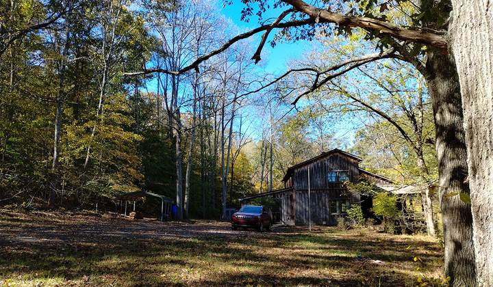 Hot Cocoa and a Fall Hike at the Bean House