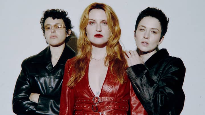 Muna w/ Hemlocke Springs