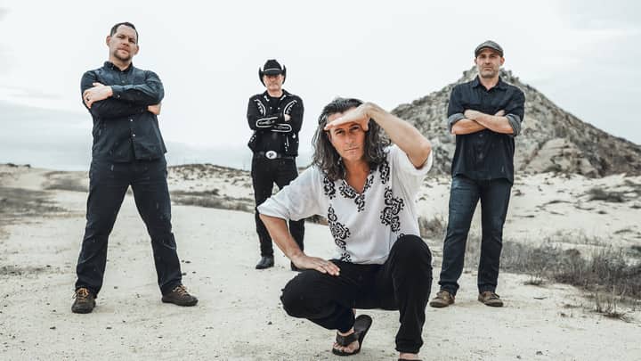 Roger Clyne & The Peacemakers w/ Ike Reilly Featuring Shane Reilly