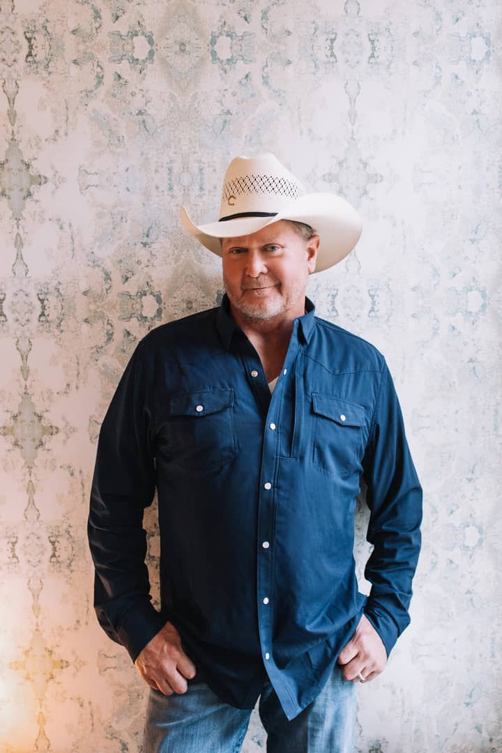 Tracy Lawrence: No Alibis Tour