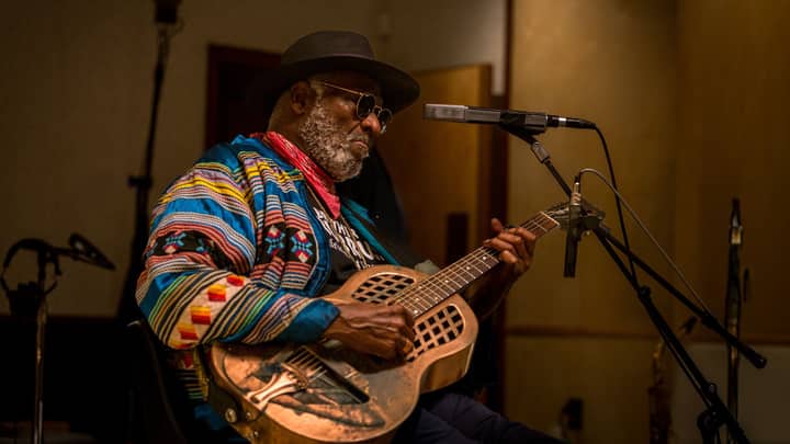 Taj Mahal w/ The Phantom Blues Band