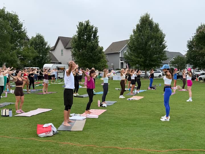 Pop-up Class: Move. Rise. Outside.