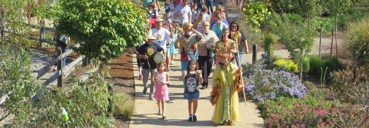 STORYTIME IN THE GARDEN: COSTUME CAPER AND PARADE