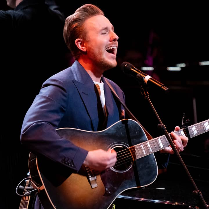 Kansas City Symphony Presents Cody Fry Christmas