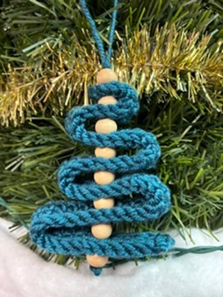 Let's Craft Together - Crocheted Tree Ornament