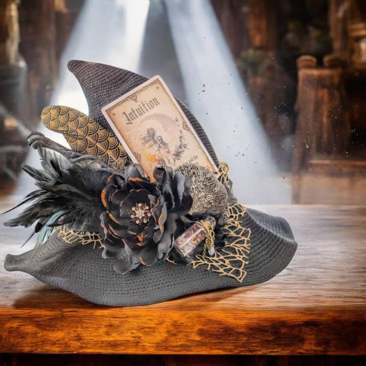 WITCHY HAT BAR